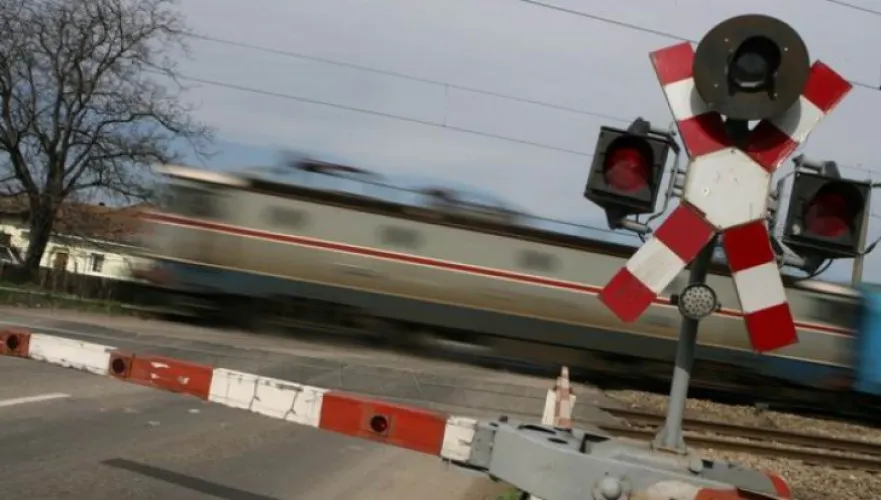 Atenție la tren! Accidente grave pe calea ferată. VIDEO!