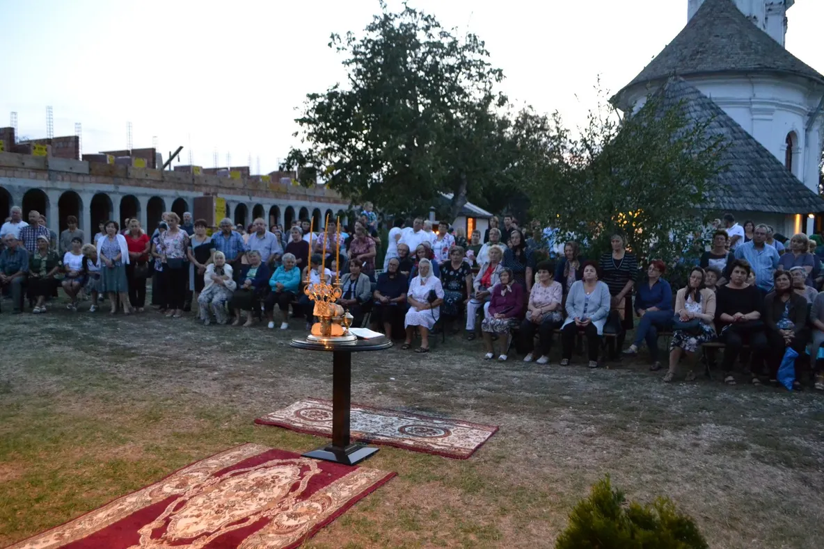 Sărbătoare mare la mănăstirea ocrotitorului Banatului