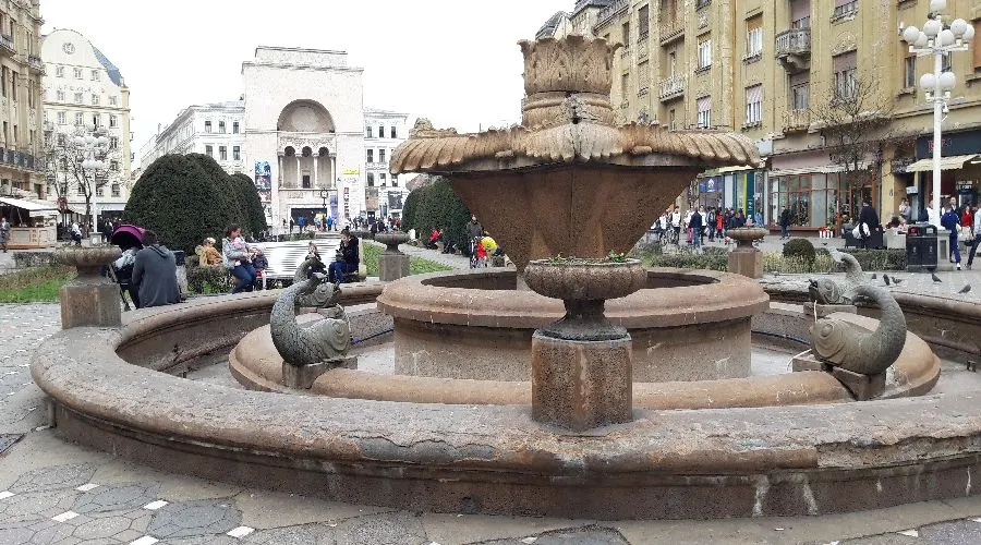 O noua licitație pentru reabilitarea Fântânii cu Pești de la Timișoara. Foto
