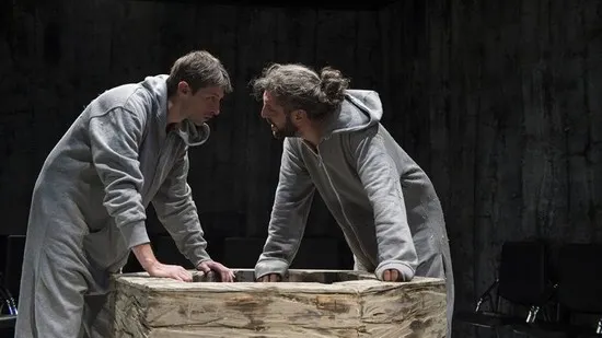 Teatru la bibliotecă: Buzunarul cu pâine