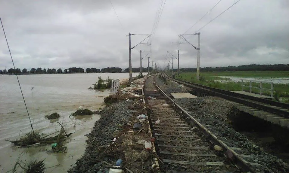 Coșmarul de pe calea ferată. O călătorie spre Mangalia transformată în calvar
