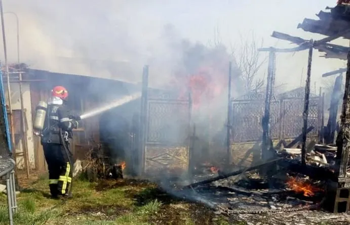 Incendiu cu repetiție pe o stradă din centrul Timișoarei