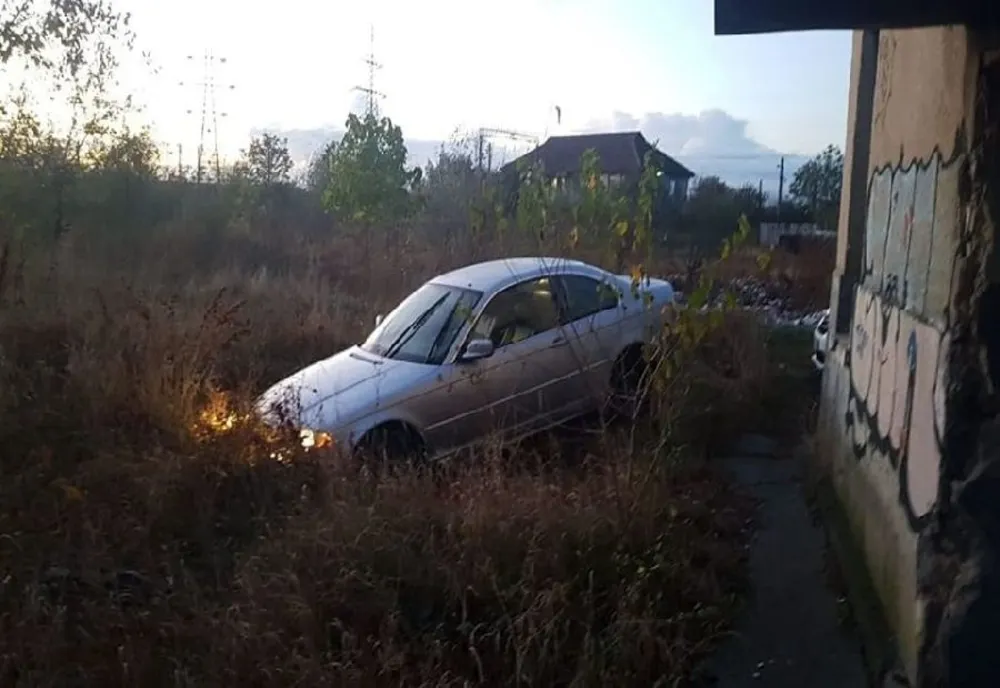 Teribilisti arși la buzunare de polițiști la Timișoara. Cum a încercat să scape unul dintre tineri de politisti?