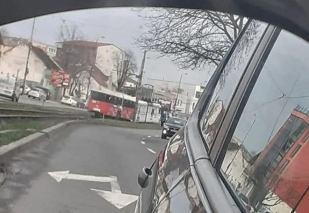 Tramvai deraiat, trafic blocat