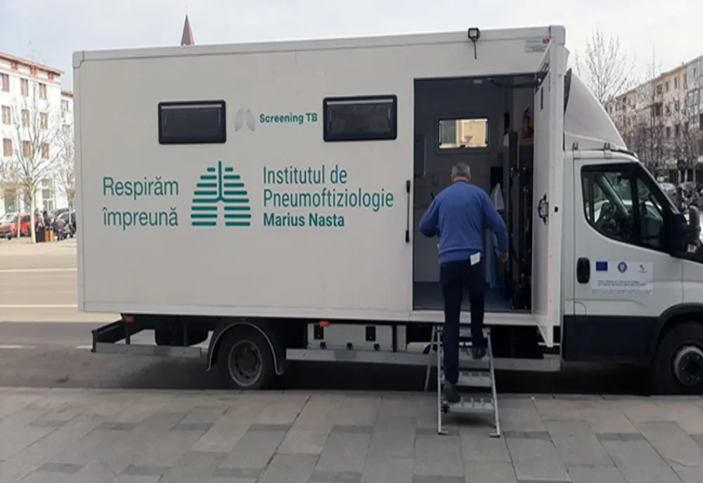 Un laborator mobil descoperă cazurile de coronavirus înainte de internare, la Spitalul Județean din Timișoara