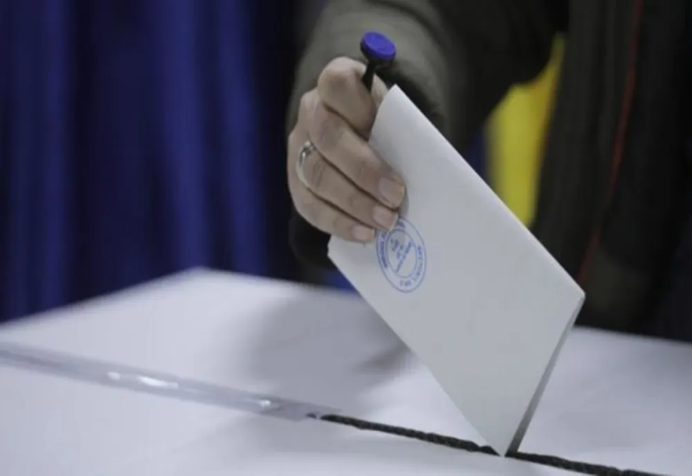 Prezență record la urne, până la ora 9.00, într-o localitate din Timiș: peste 50%
