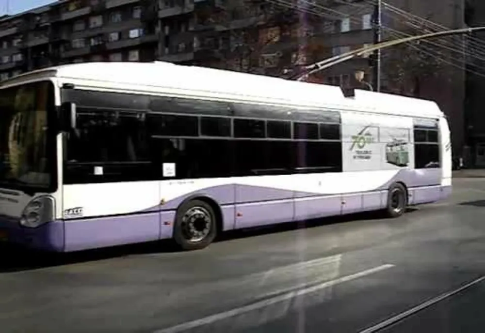 Troleibuzele de pe linia 13 vor avea traseul prelungit