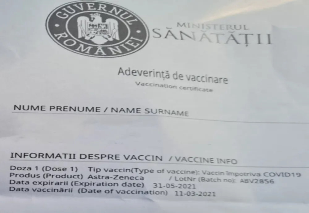 Anchetă la Arad după ce o persoană a scos la vânzare pe Facebook certificate de vaccinare