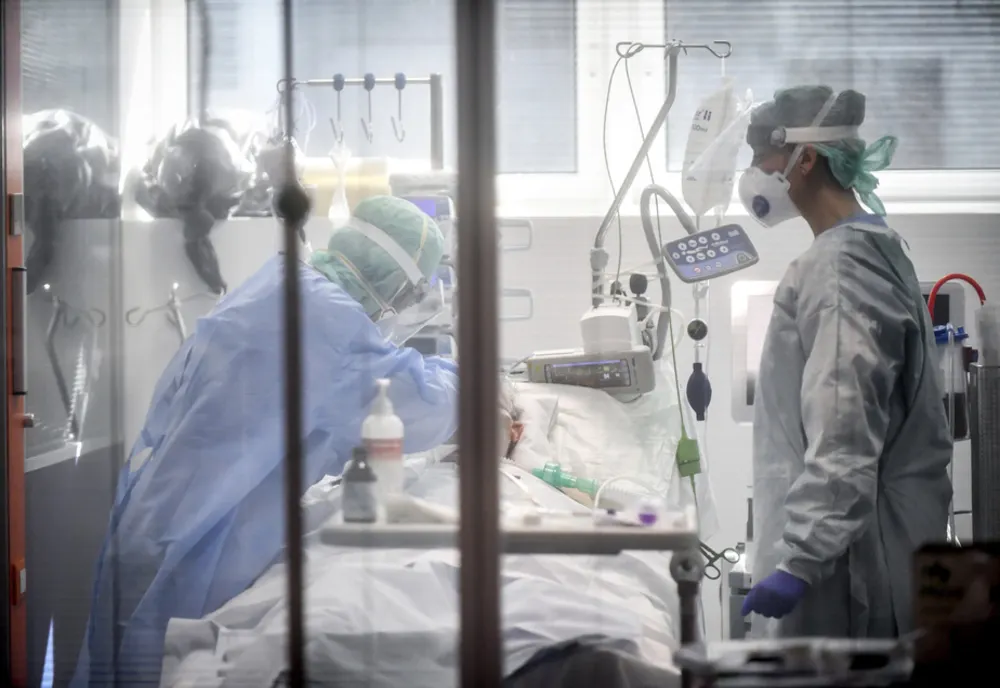 Studenții de la Medicină și rezidenții din Timișoara, chemați în ajutorul medicilor
