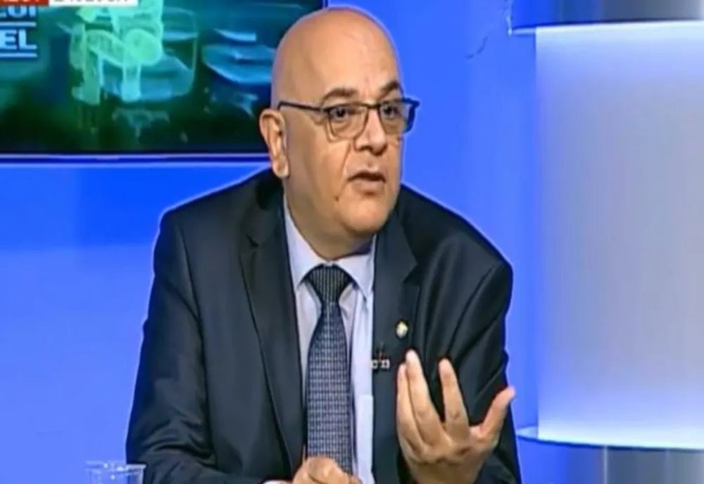 Raed Arafat: A fost operaţionalizată a doua maşină de terapie intensivă din Timişoara