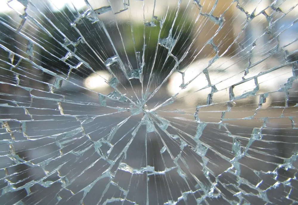 Accident grav pe o șosea din Timiș, un șofer a murit