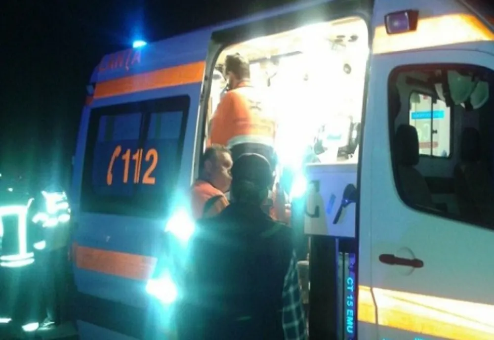 Accident pe autostradă: cinci răniți