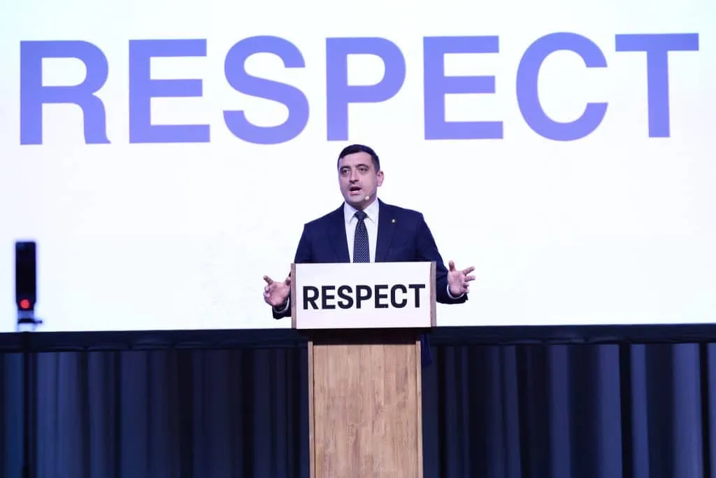 DIASPORA, CHEMATĂ LA URNE PE 2 MAI: GEORGE SIMION LANSEAZĂ UN APEL EMOȚIONANT CĂTRE ROMÂNII DIN STRĂINĂTATE