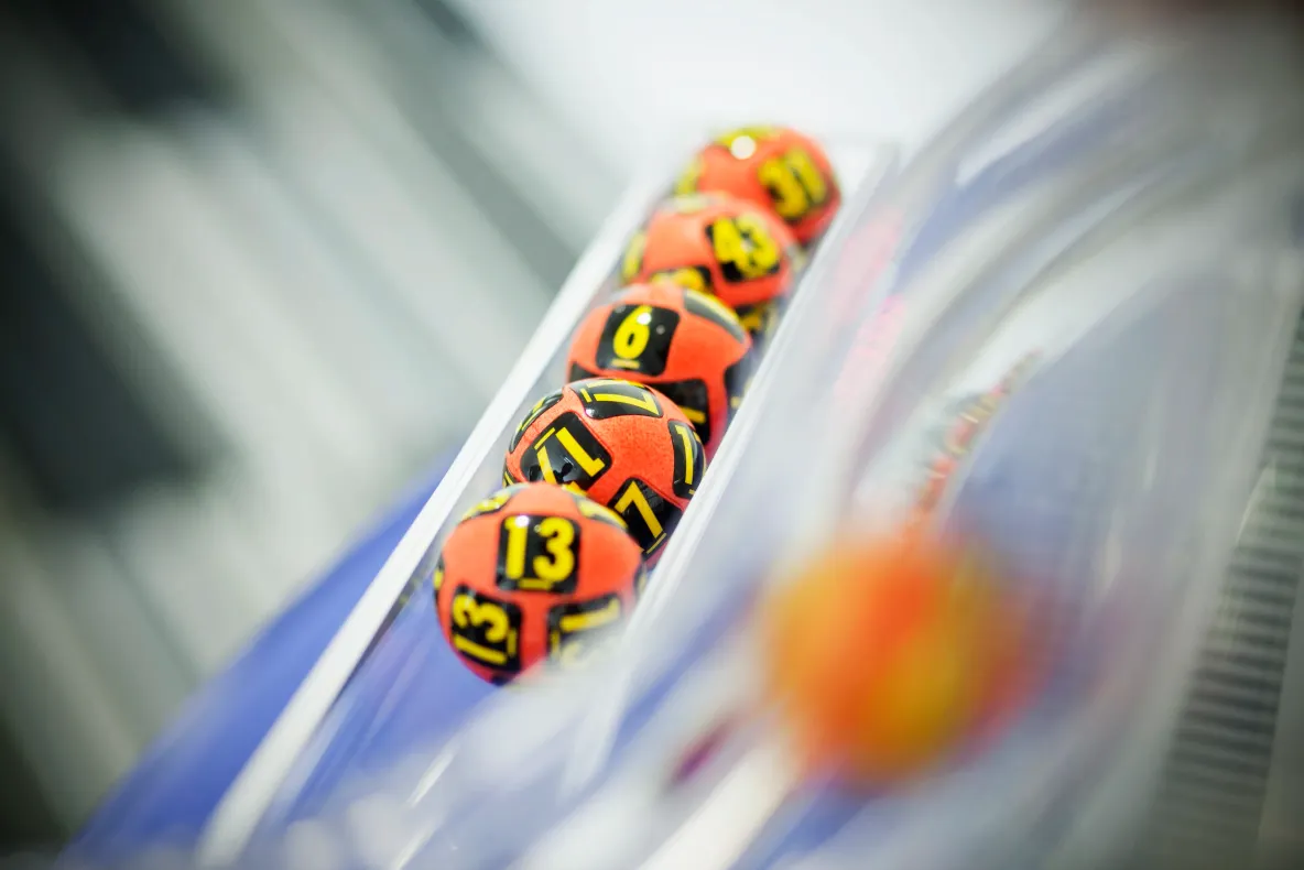 Loto 20 septembrie: Au fost extrase numerele câștigătoare la tragerile de duminică