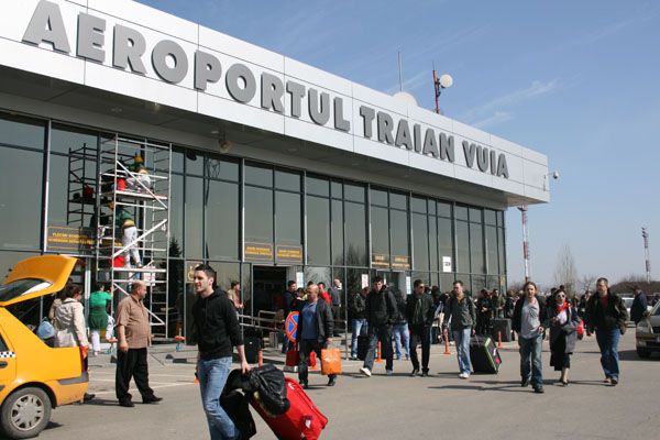 Sancțiuni pentru taximetriștii din zona Aeroportului