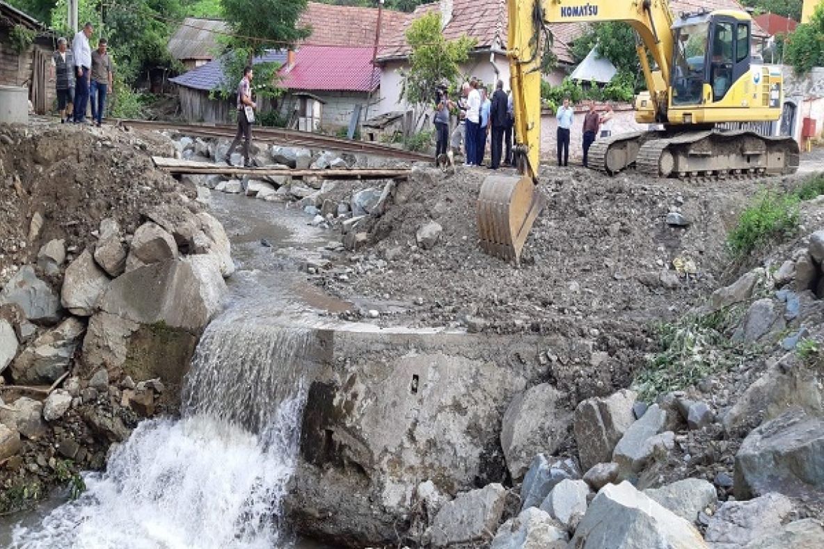 Amenajări hidrografice în Banat după inundațiile din vară