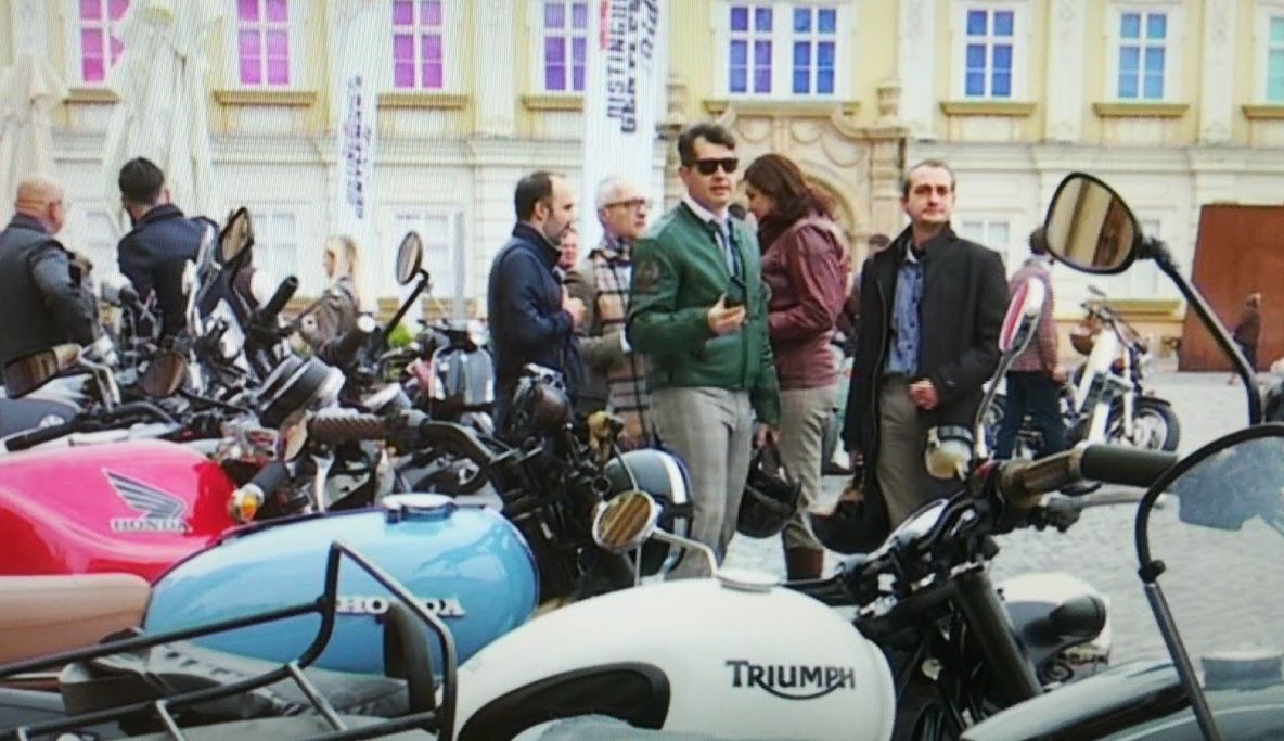 Parada domnilor distinși