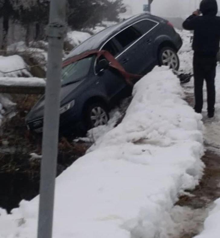 Accident grav de circulație, femeie lovită pe trecerea de pietoni