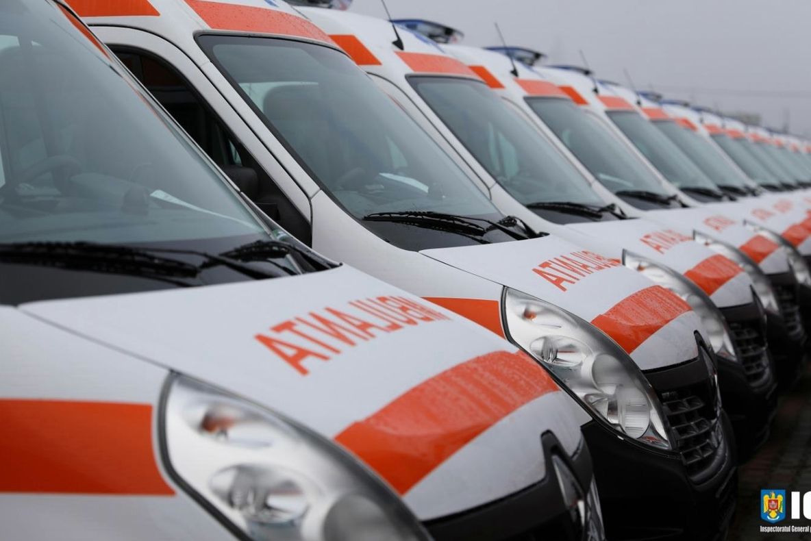 12 ambulanțe noi pentru județul Timiș