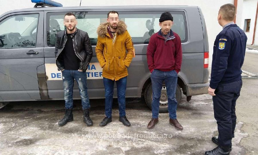 Trei tineri prinși de polițiști la granița cu Serbia. Planul bărbaților pentru a ajunge în vestul Europei