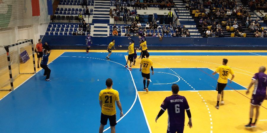 Derby în sala Constantin Jude. Handbaliștii de la SCM Politehnica primesc vizita lui CSM București