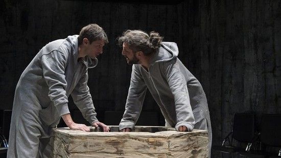 Teatru la bibliotecă: Buzunarul cu pâine