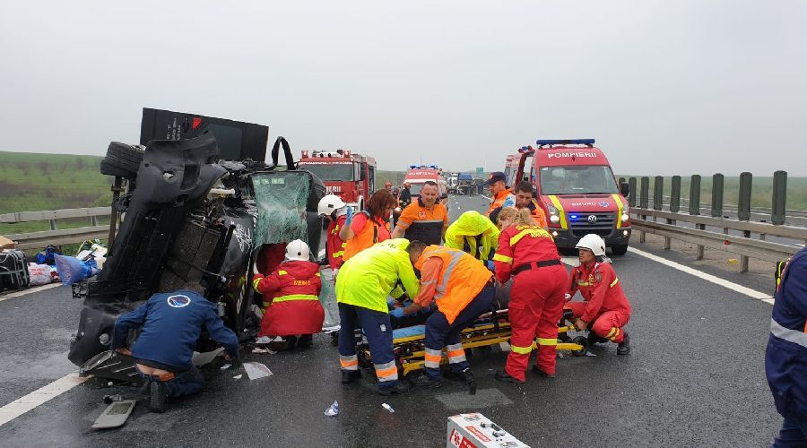 Accident violent pe autostradă în apropiere de Timișoara in ziua de Paste. A fost nevoie de descarcerare