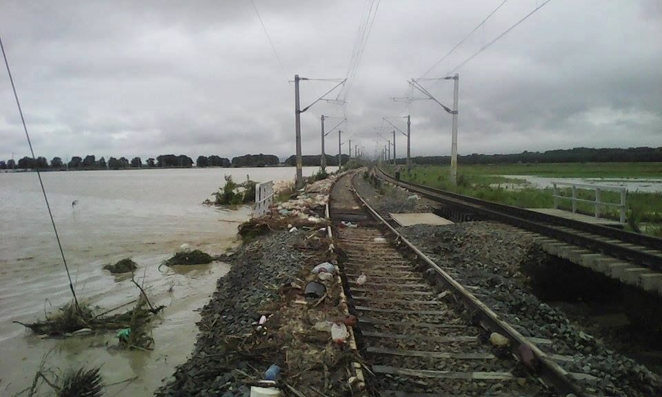 Coșmarul de pe calea ferată. O călătorie spre Mangalia transformată în calvar