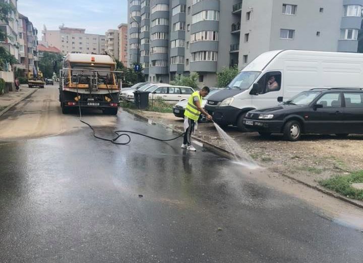 Noi zone din Timișoara intră în campania de curățenie stradală în săptămâna care urmează