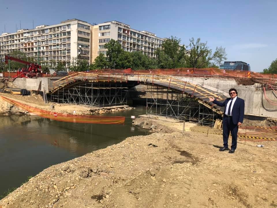 O noua operațiune importantă la podul Dragalina. Unde intervin de luni muncitorii