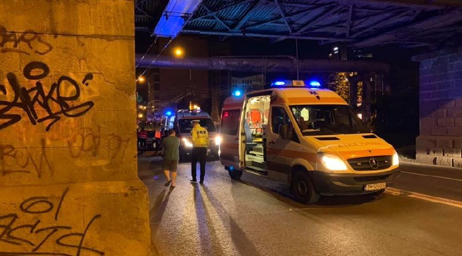 Motociclist în stare gravă după un accident violent, la Timișoara