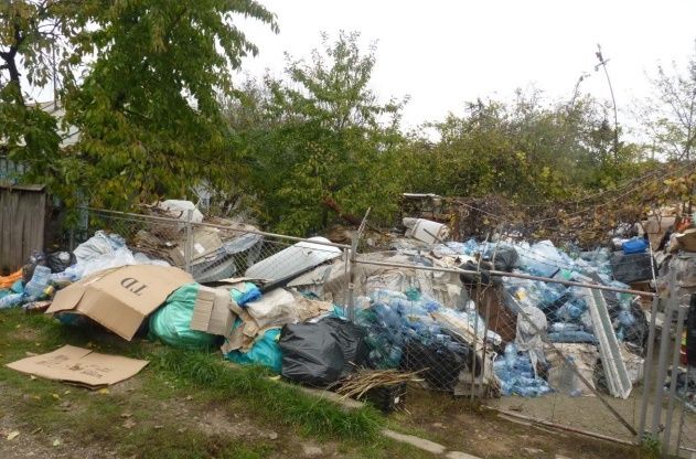 Amenzi usturătoare pentru firmele care aruncă gunoiul aiurea