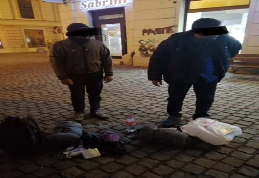 Migranți atrași de Târgul de Crăciun de la Timișoara