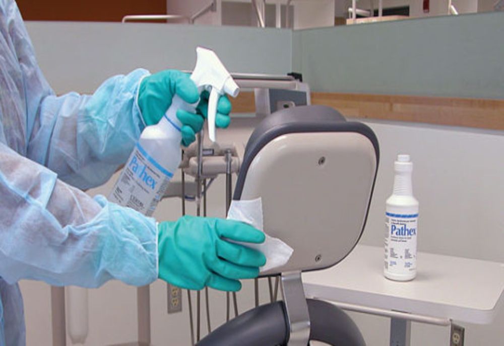 Dezinfectant furat în drumul spre spital