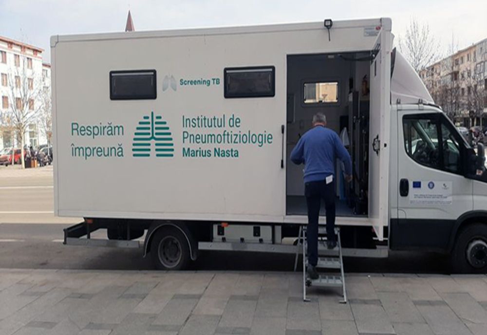 Un laborator mobil descoperă cazurile de coronavirus înainte de internare, la Spitalul Județean din Timișoara