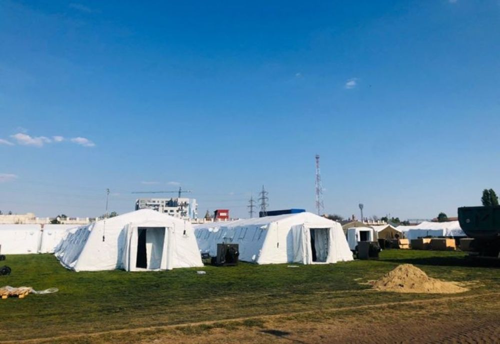 Primii pacienți diagnosticați cu coronavirus internați în spitalul militar de campanie de pe Stadionul CFR
