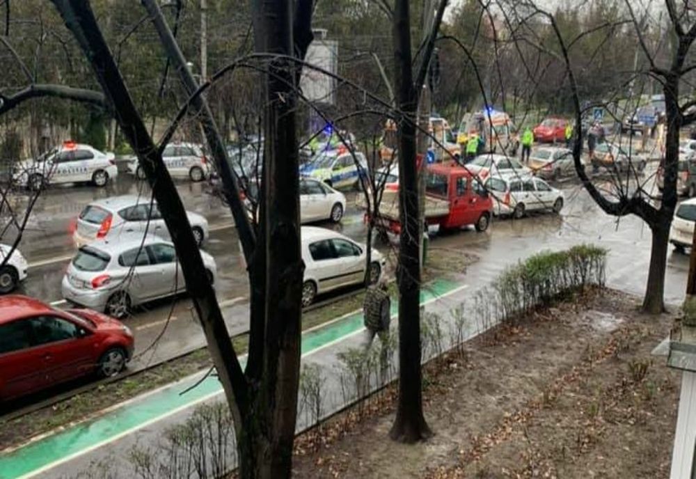 Un șofer de 97 de ani a lovit un pieton, după care a  încercat să dispară de la locul accidentului