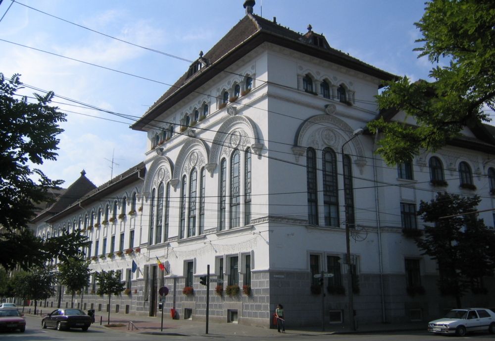 Sindicatul din Primăria Timișoara va ataca în contencios noua organigramă a instituției