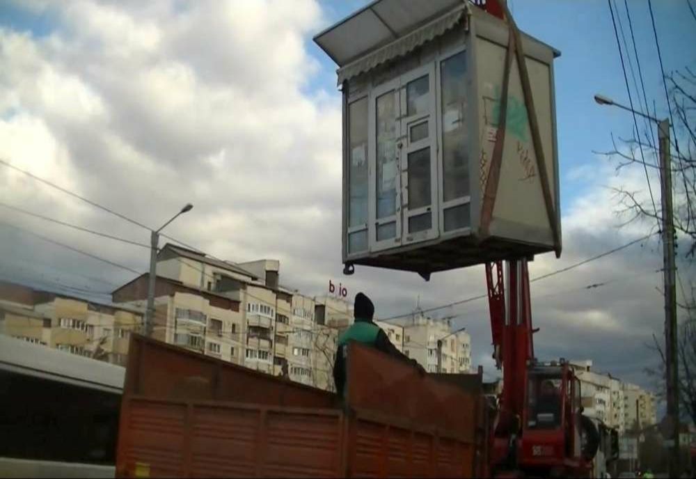 A început ridicarea chioșcurilor abandonate în Timișoara