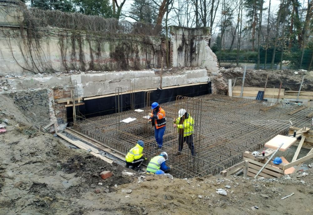 Lucrările de la Clinica de Balneologie din Timișoara continuă. În curând va fi finalizată fundația noului corp