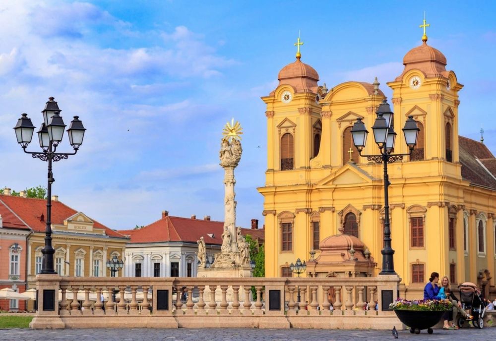 Domul Romano-Catolic din Timişoara, complet renovat, ar putea fi redeschis de Paşti