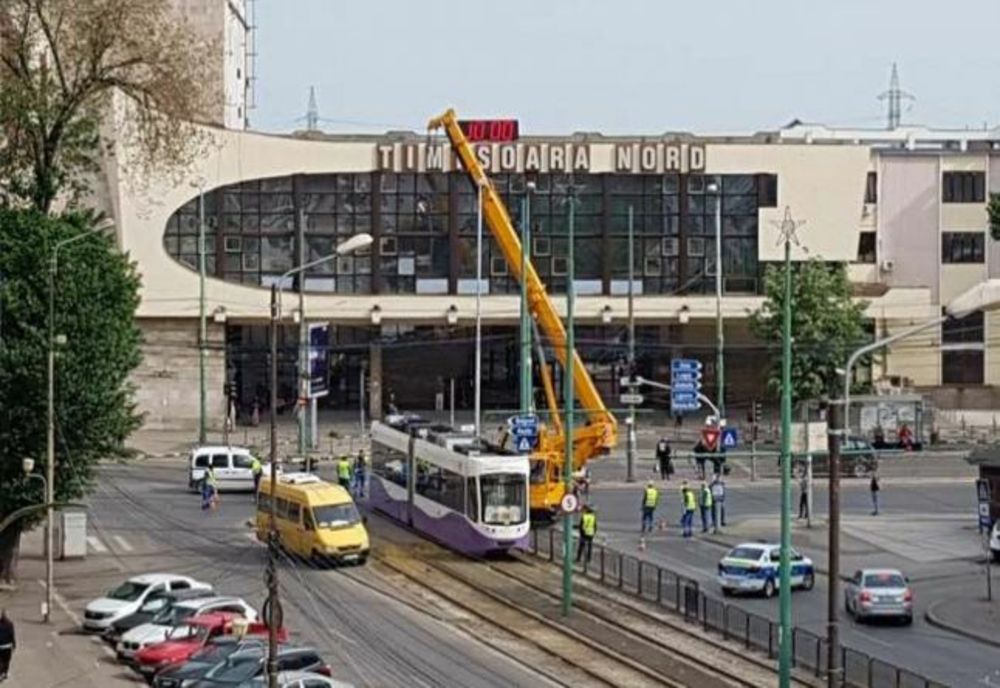 Tramvai deraiat în  zona Gării de Nord
