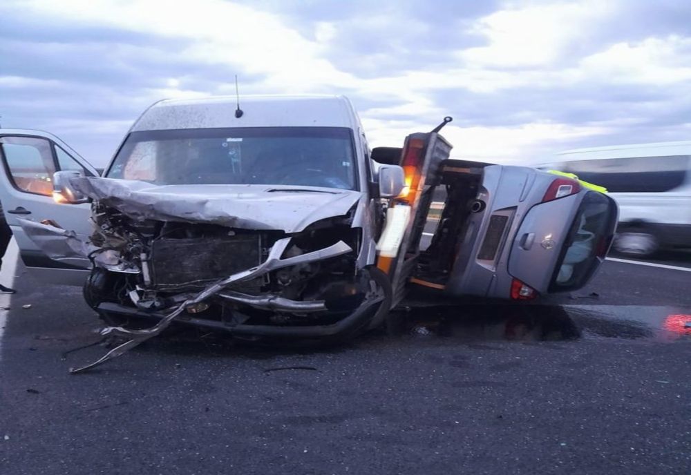 Accident pe autostrada A1 în zona localității Dumbrava