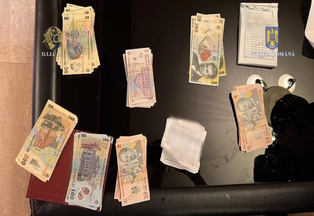 Prostituție mascată, la două saloane de masaj erotic din Arad. În „meniu” se ofereau și droguri