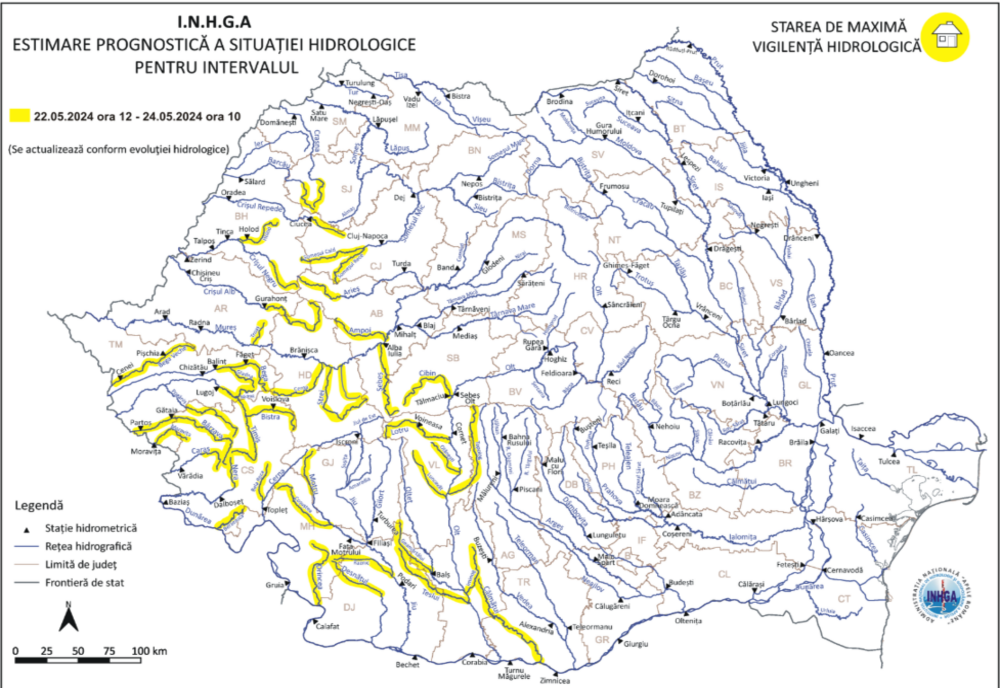 Cod galben de inundații în 17 județe. Vremea rea face prăpăd în țară