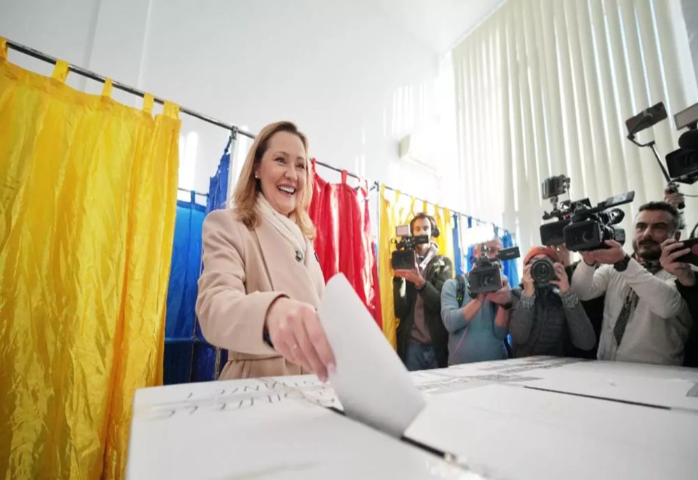 ALEGERI PARLAMENTARE 2024. ELENA LASCONI: AM VOTAT PENTRU ROMÂNIA PE CARE O IUBIM CU TOȚII