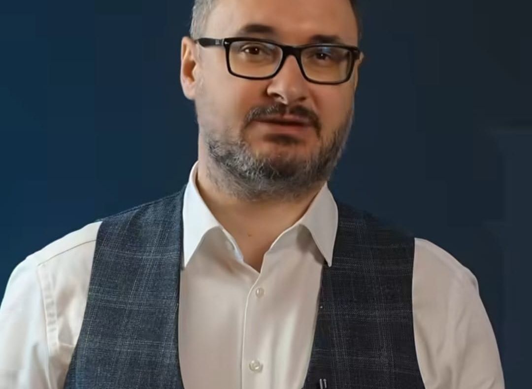 DAN TANASĂ (AUR): " USR GUVERNEAZĂ CU CEI PE CARE ÎI NUMEA PENALI. ROMÂNIA MERITĂ MAI MULT DECÂT IPOCRIZIE"