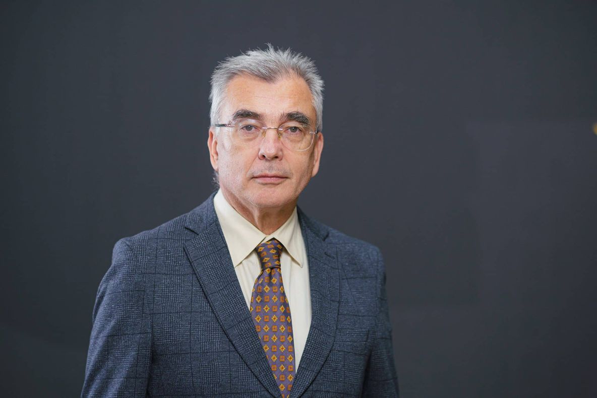 PETRIȘOR PEIU (AUR): 35 DE ANI DE LA PRIMA MINERIADĂ. JUSTIȚIA ÎNTÂRZIE, DEMOCRAȚIA SE PRĂBUȘEȘTE