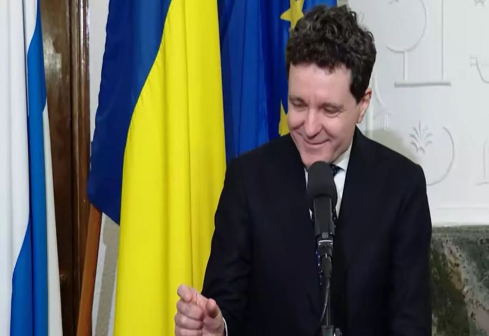 Nicușor Dan participă joi la reuniunea extraordinară a Consiliului European