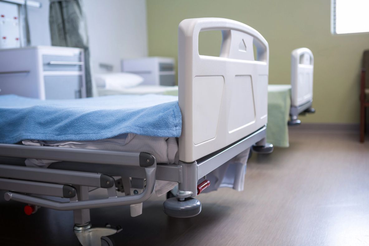 Acuzații de malpraxis la Spitalul Județean Brașov. Un bărbat de 35 de ani a murit după două vizite la UPU în care a fost trimis acasă cu analgezice